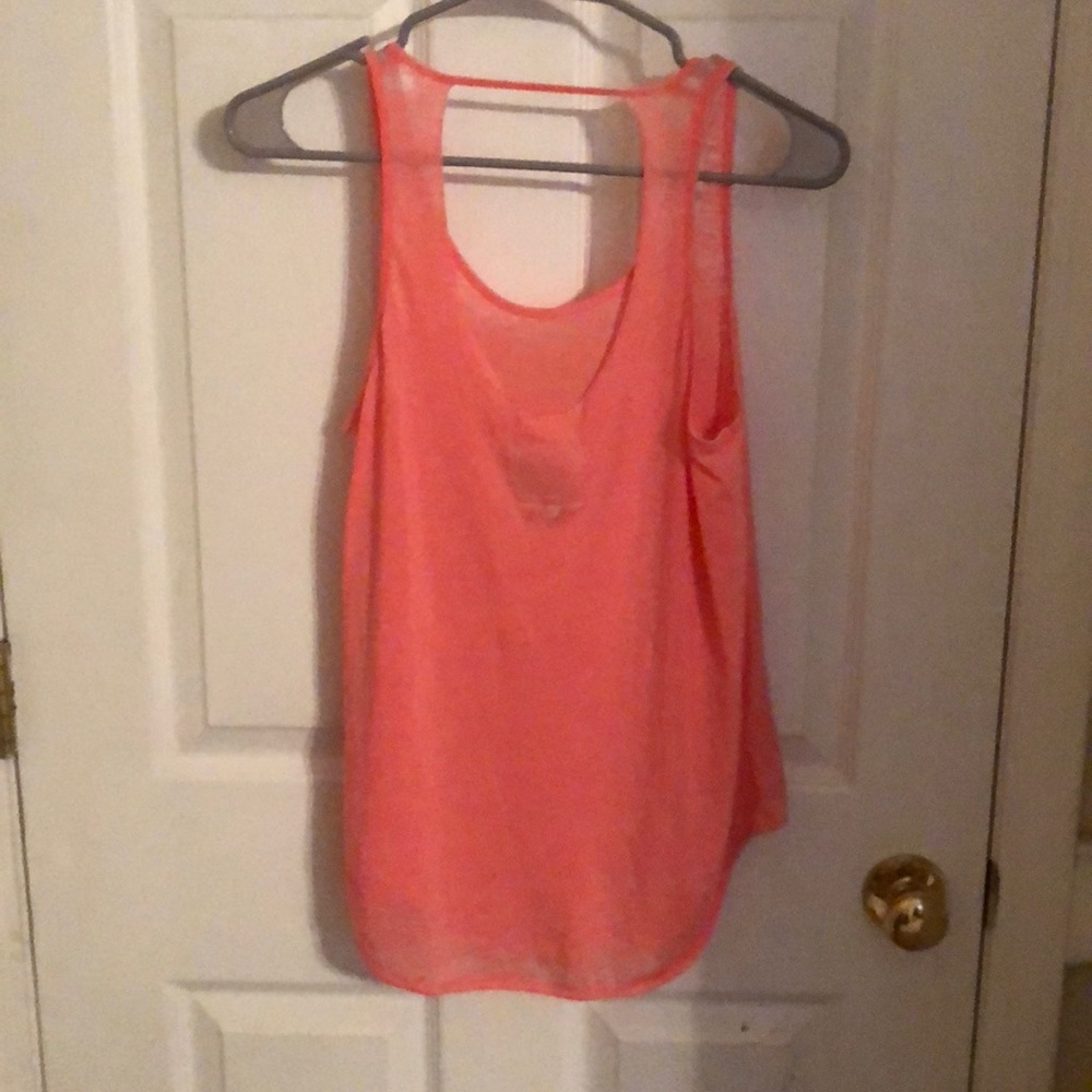 Tank - Picture 2 of 3